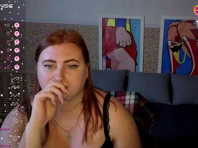 Aliciaredluv webcam