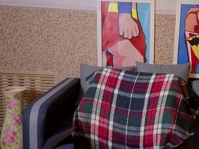 Aliciaredluv webcam