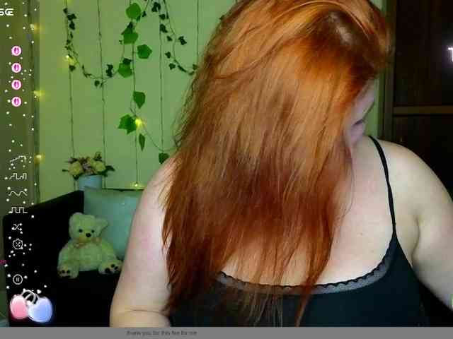 Aliciaredluv webcam