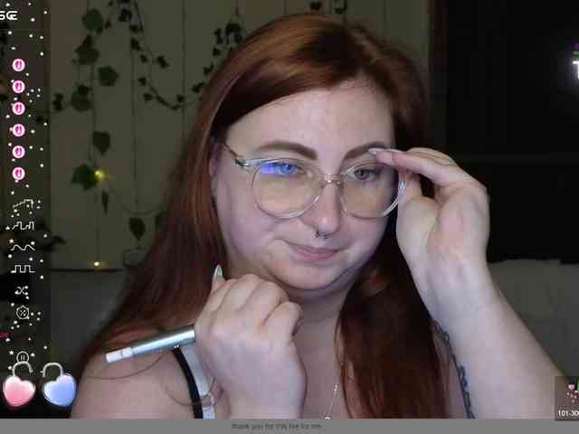 Aliciaredluv webcam