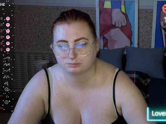 Aliciaredluv webcam