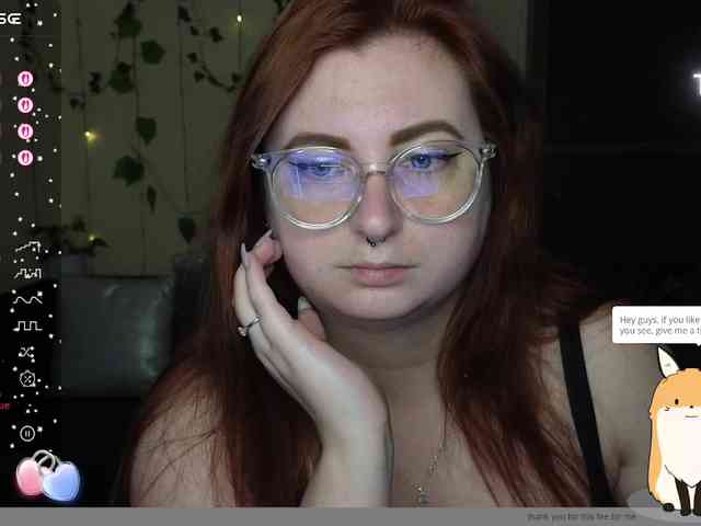 Aliciaredluv webcam