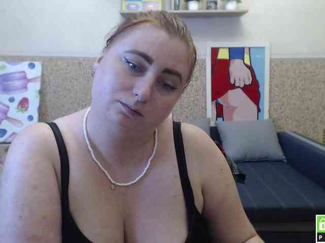 Aliciaredluv webcam