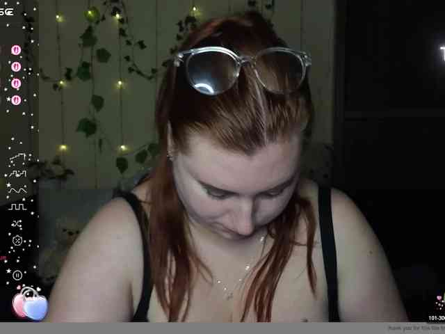 Aliciaredluv webcam