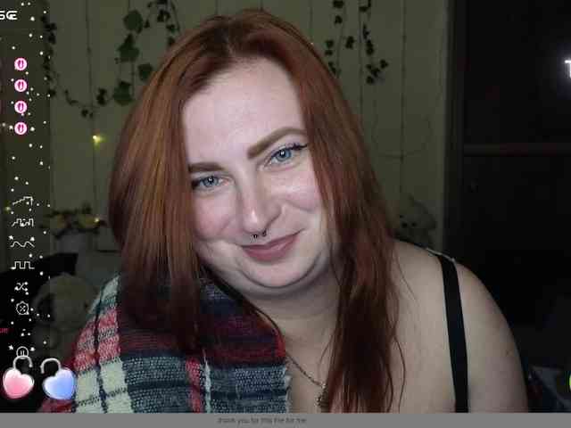 Aliciaredluv webcam