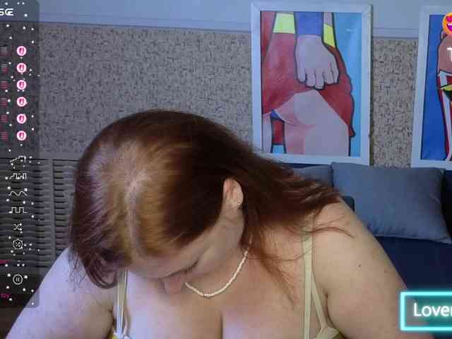 Aliciaredluv webcam