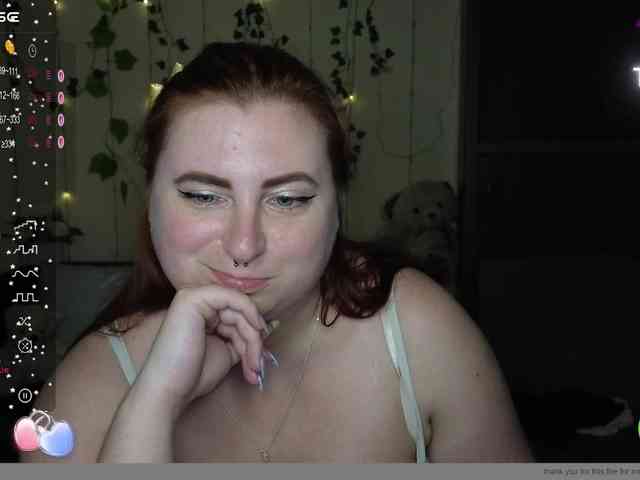 Aliciaredluv webcam