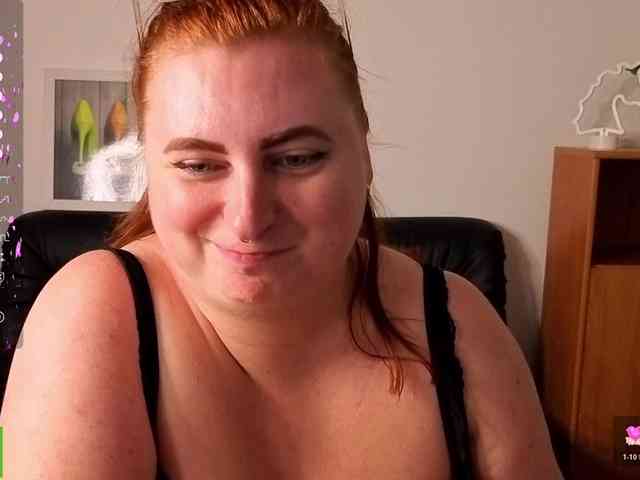 Aliciaredluv webcam