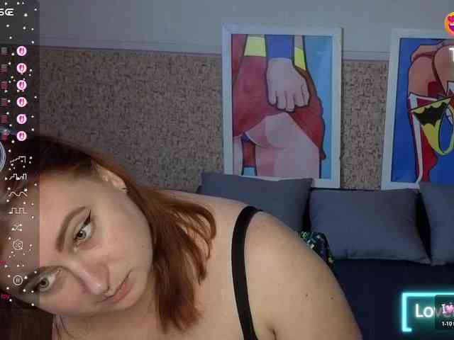 Aliciaredluv webcam