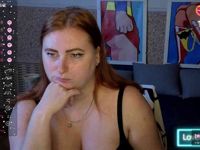 Aliciaredluv webcam