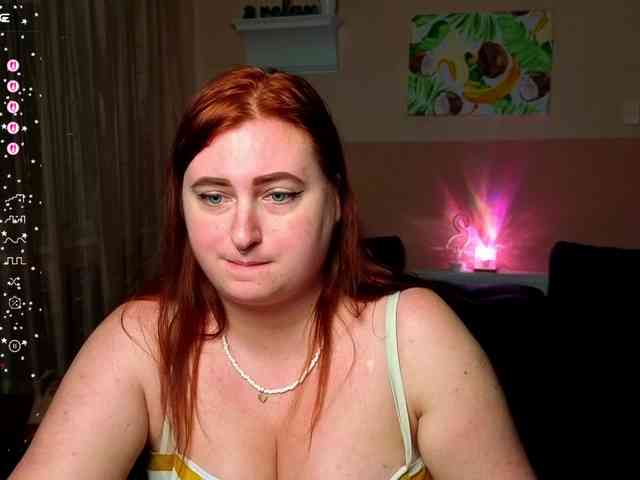 Aliciaredluv webcam