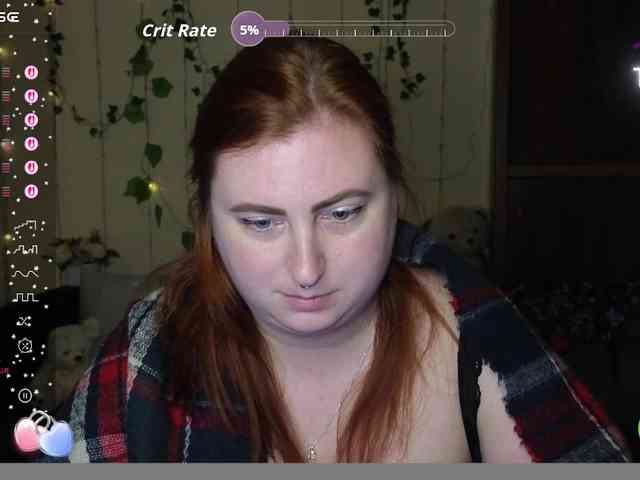 Aliciaredluv webcam