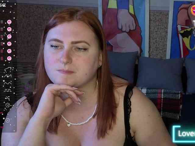 Aliciaredluv webcam