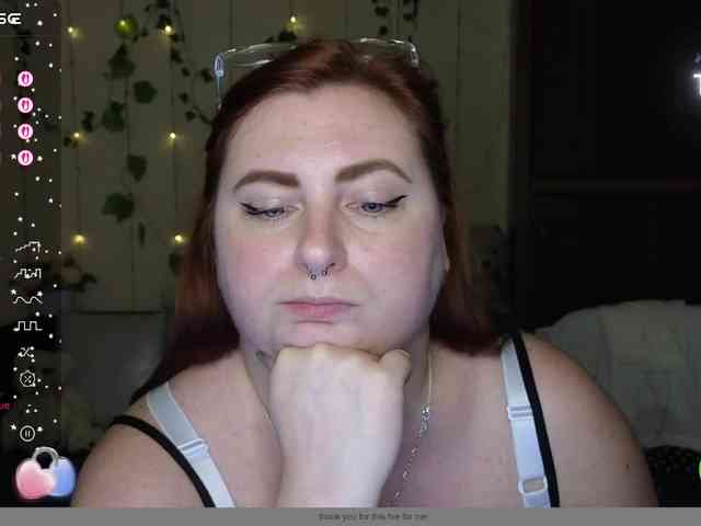 Aliciaredluv webcam