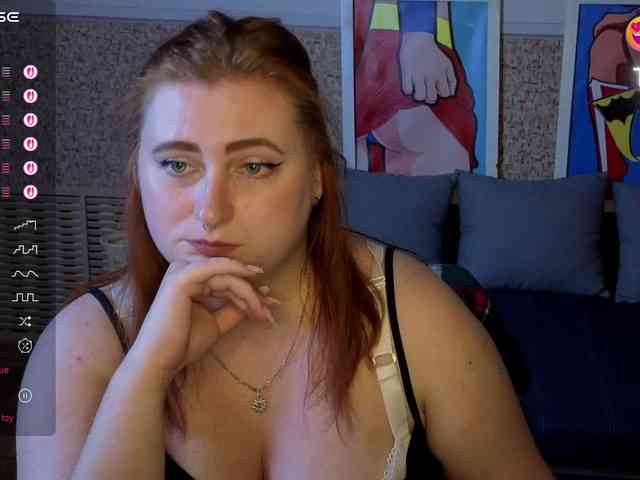 Aliciaredluv webcam