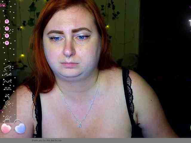 Aliciaredluv webcam