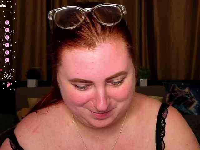 Aliciaredluv webcam