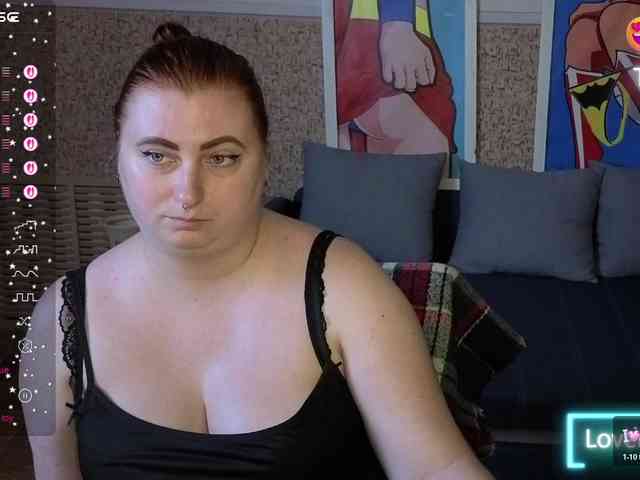 Aliciaredluv Live Webcam on BongaCams