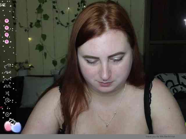 Aliciaredluv webcam