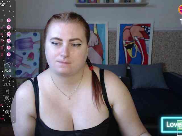 Aliciaredluv webcam