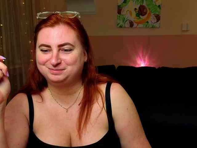 Aliciaredluv webcam