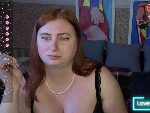 Aliciaredluv webcam