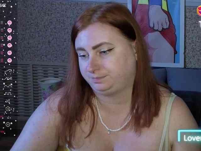 Aliciaredluv webcam