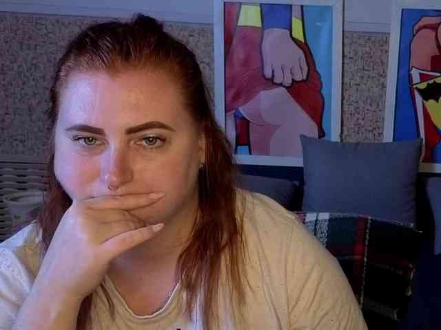 Aliciaredluv webcam
