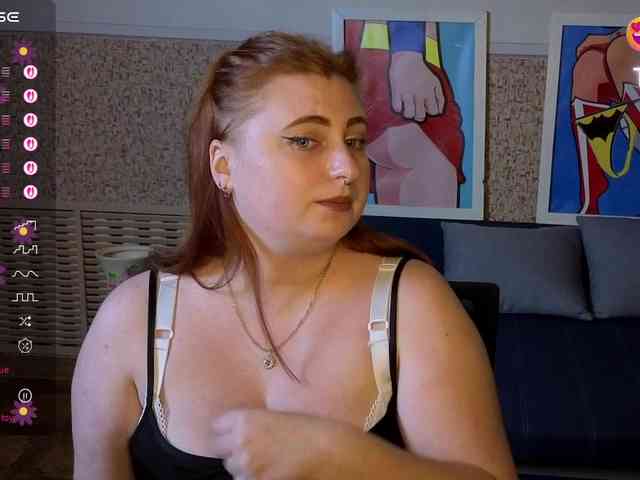 Aliciaredluv webcam