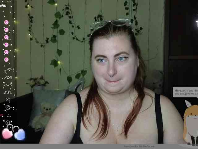 Aliciaredluv webcam