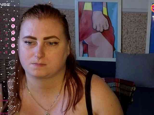 Aliciaredluv webcam