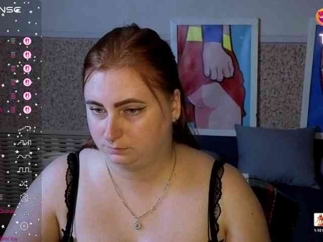 Aliciaredluv webcam