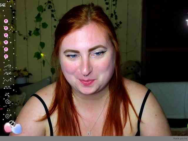Aliciaredluv webcam