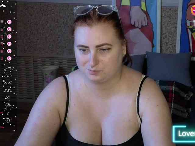 Aliciaredluv webcam