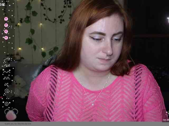 Aliciaredluv webcam