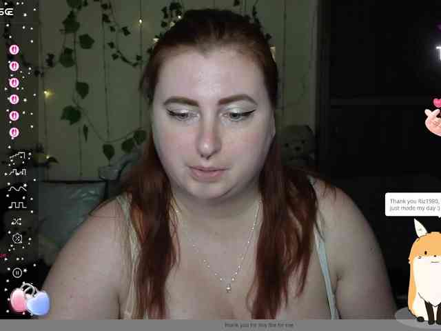 Aliciaredluv webcam