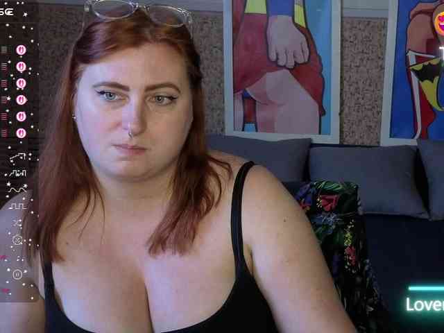 Aliciaredluv webcam