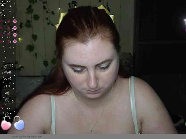 Aliciaredluv webcam