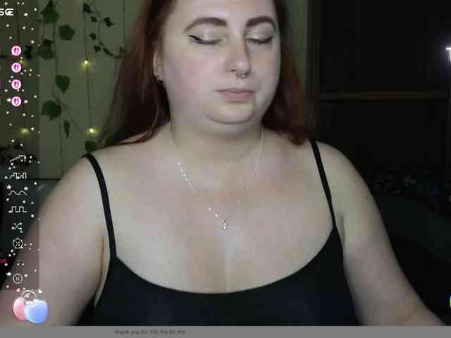 Aliciaredluv webcam