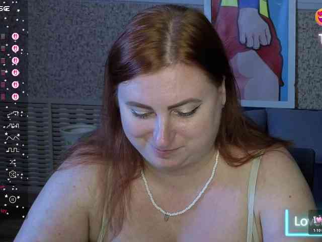 Aliciaredluv webcam