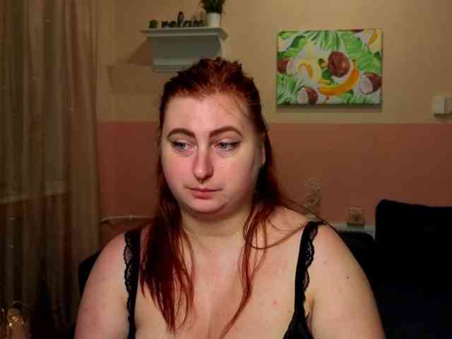 Aliciaredluv webcam