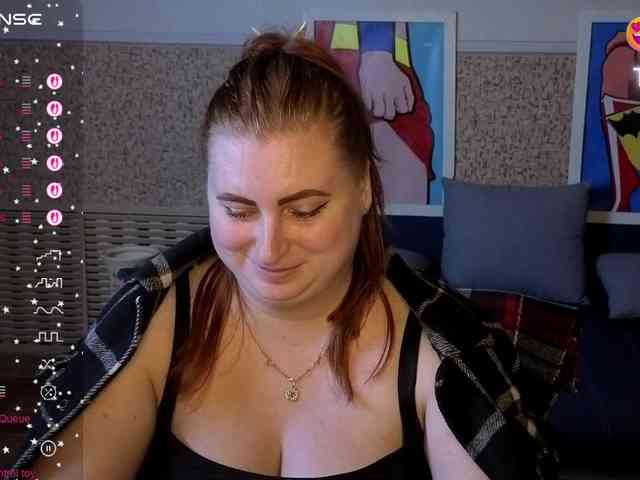 Aliciaredluv webcam