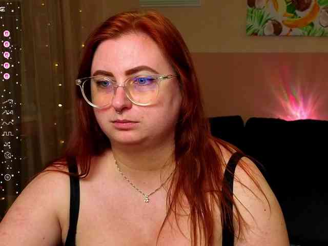 Aliciaredluv webcam