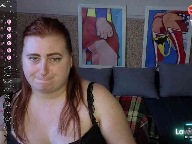 Aliciaredluv webcam