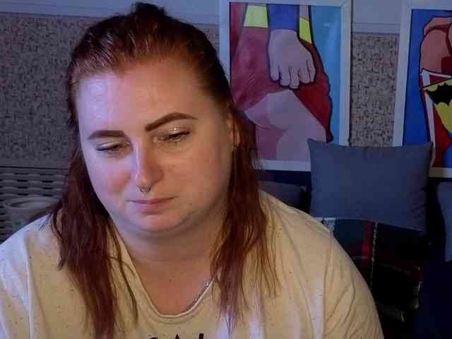Aliciaredluv webcam