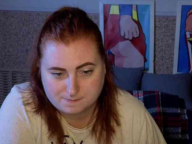 Aliciaredluv webcam