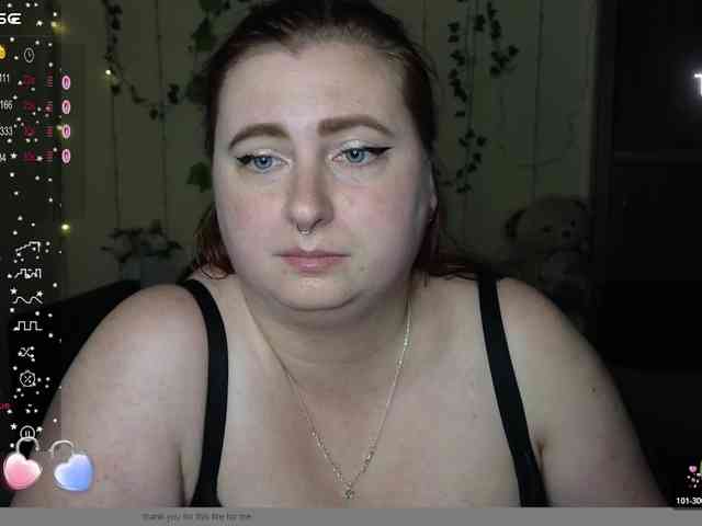 Aliciaredluv webcam
