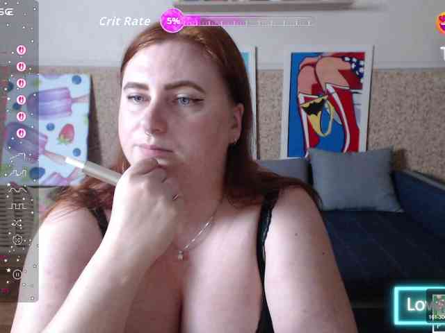 Aliciaredluv webcam