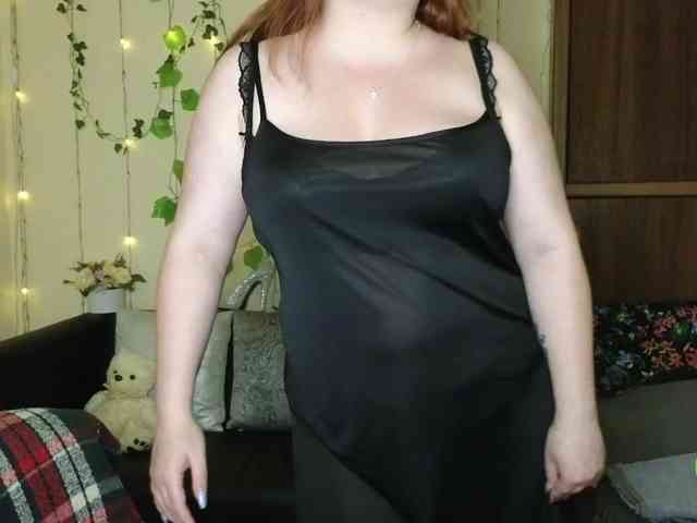 Aliciaredluv webcam