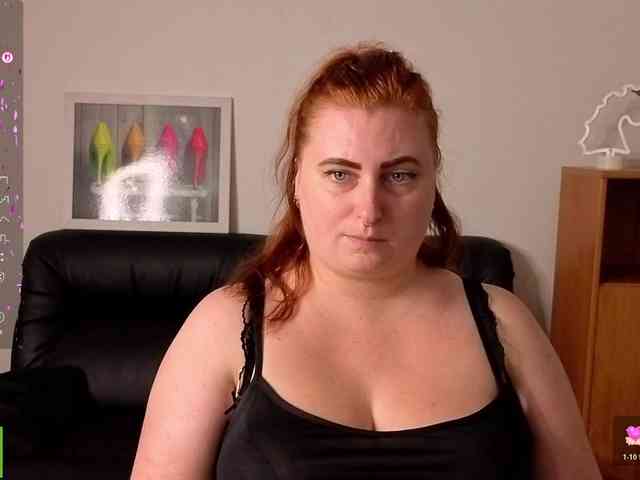 Aliciaredluv webcam